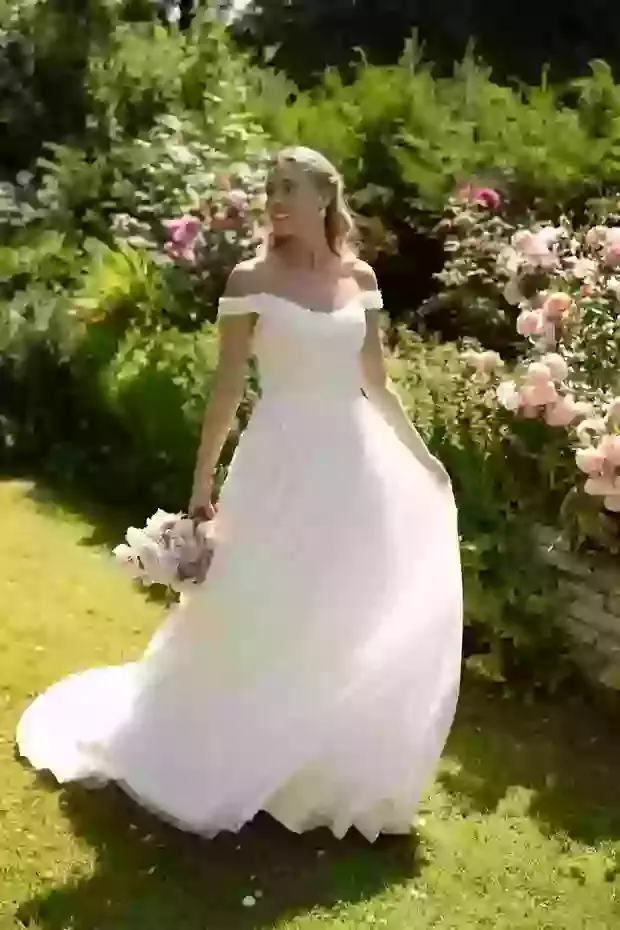 True <span>Bride<sup>®</sup></span>